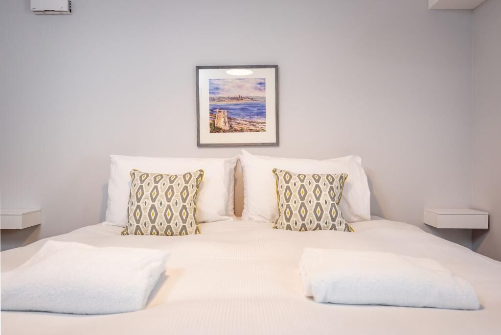 獨棟房屋, 非吸煙房, 花園景觀 | 2 間臥室、筆電工作空間、熨斗/熨衣板、免費搖籃/嬰兒床