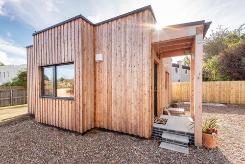 The Garden House Free Parking Central