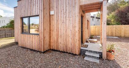 The Garden House Free Parking Central