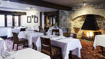 Buffet breakfast on weekdays (GBP 16.00 per person)