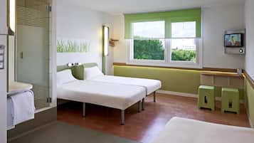 Standard Triple Room, 3 Twin Beds | Desk, blackout drapes, free WiFi, bed sheets