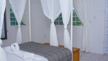 4 bedrooms, in-room safe, iron/ironing board, free WiFi