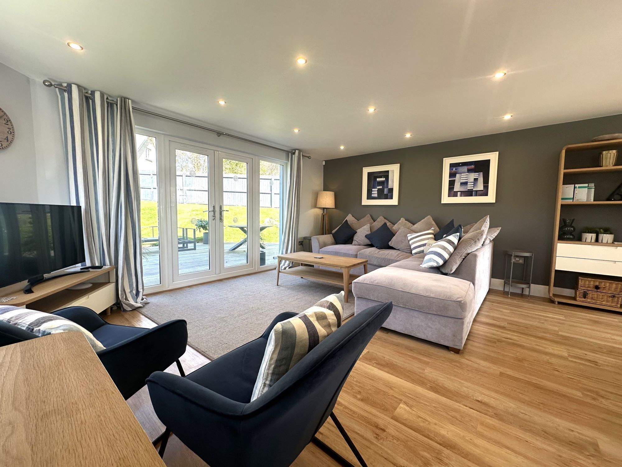 Flat-screen TV, DVD player