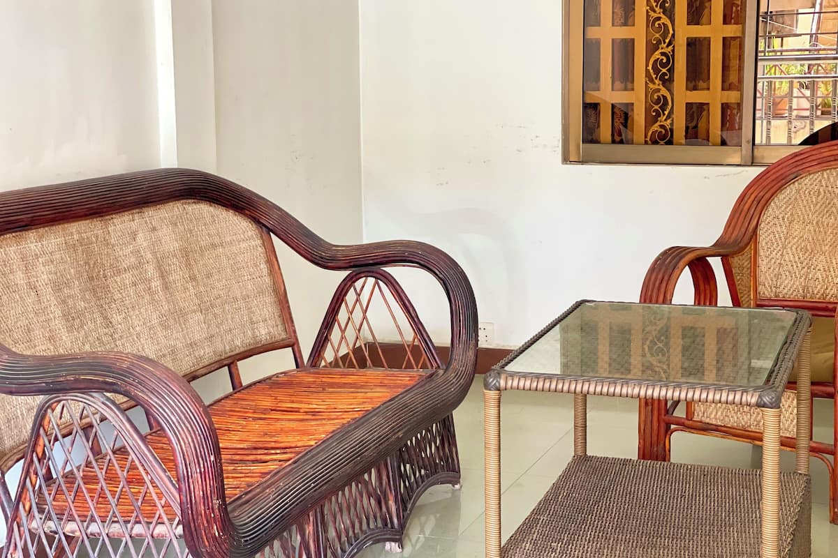 In-room safe, blackout drapes, soundproofing, free WiFi