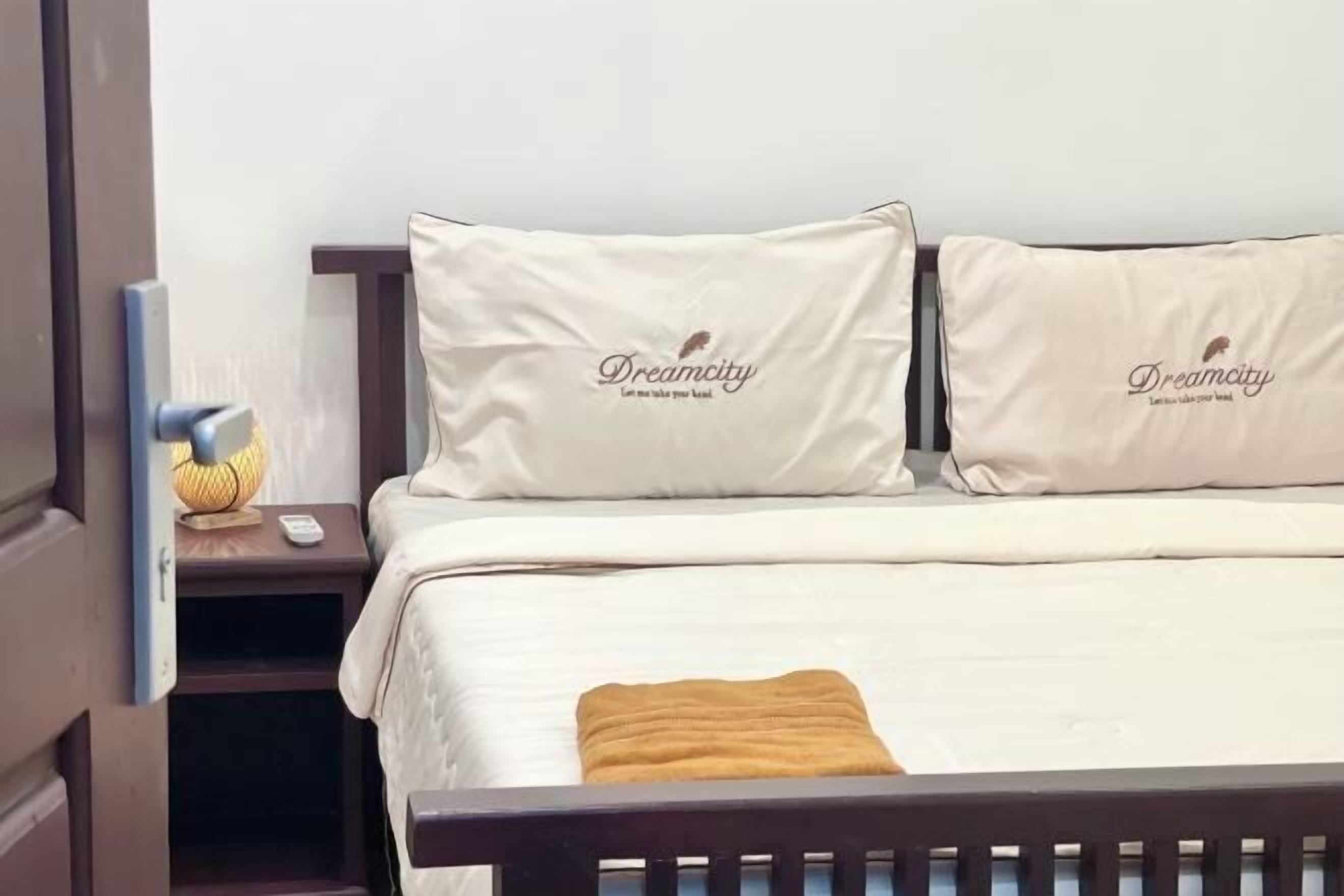 In-room safe, blackout drapes, soundproofing, free WiFi