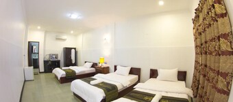 SKY Residence - 50m to Museum and Riverside