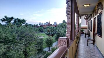 Habitación doble Deluxe | Balcón