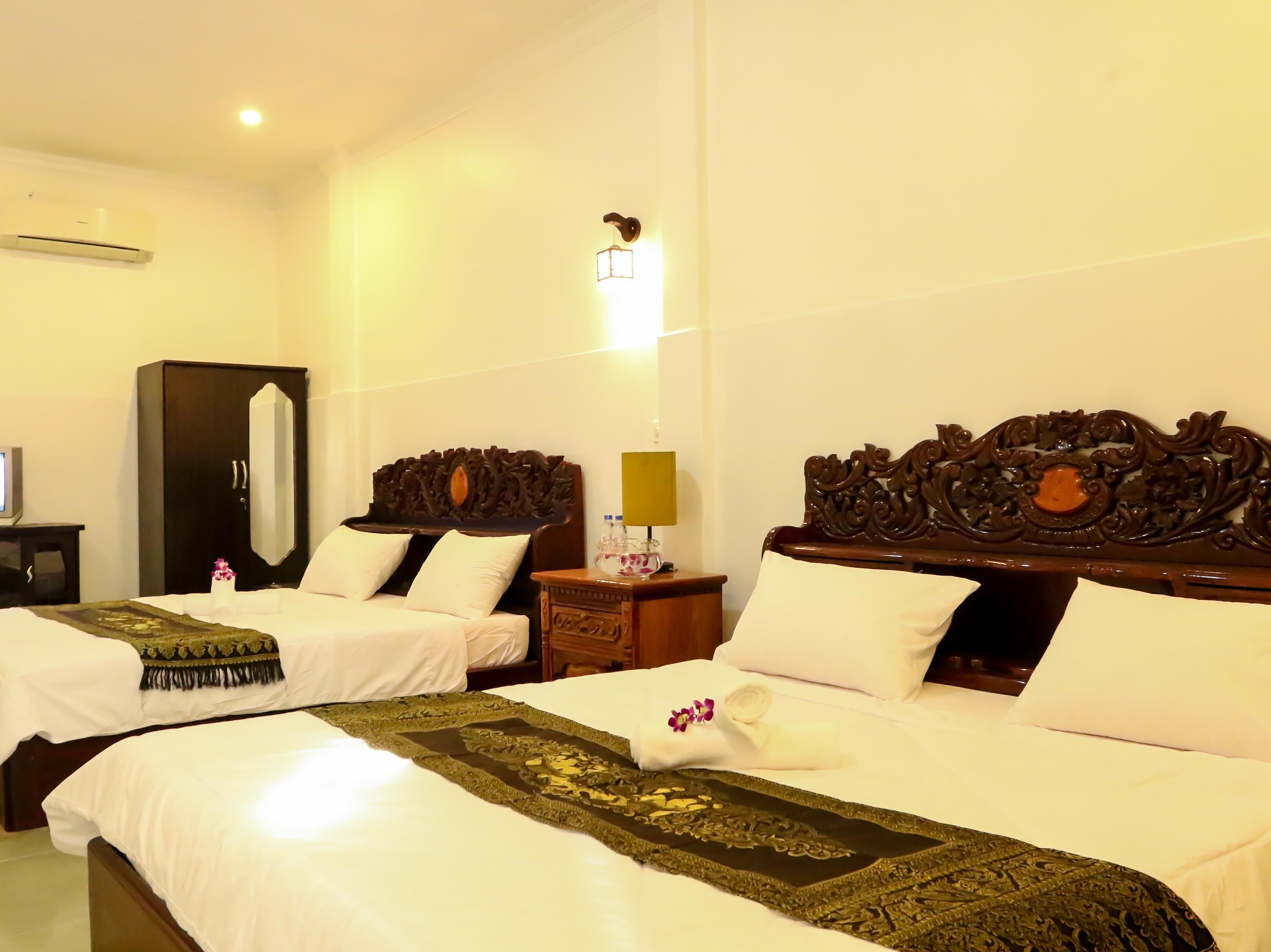 In-room safe, blackout curtains, soundproofing, free WiFi