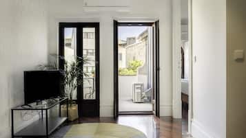 Apartment, Terrace (Tito 2A) | Living area | Plasma TV