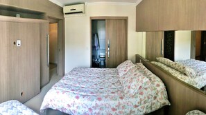 Executive Apartment | Premium bedding, laptop workspace, soundproofing, iron/ironing board