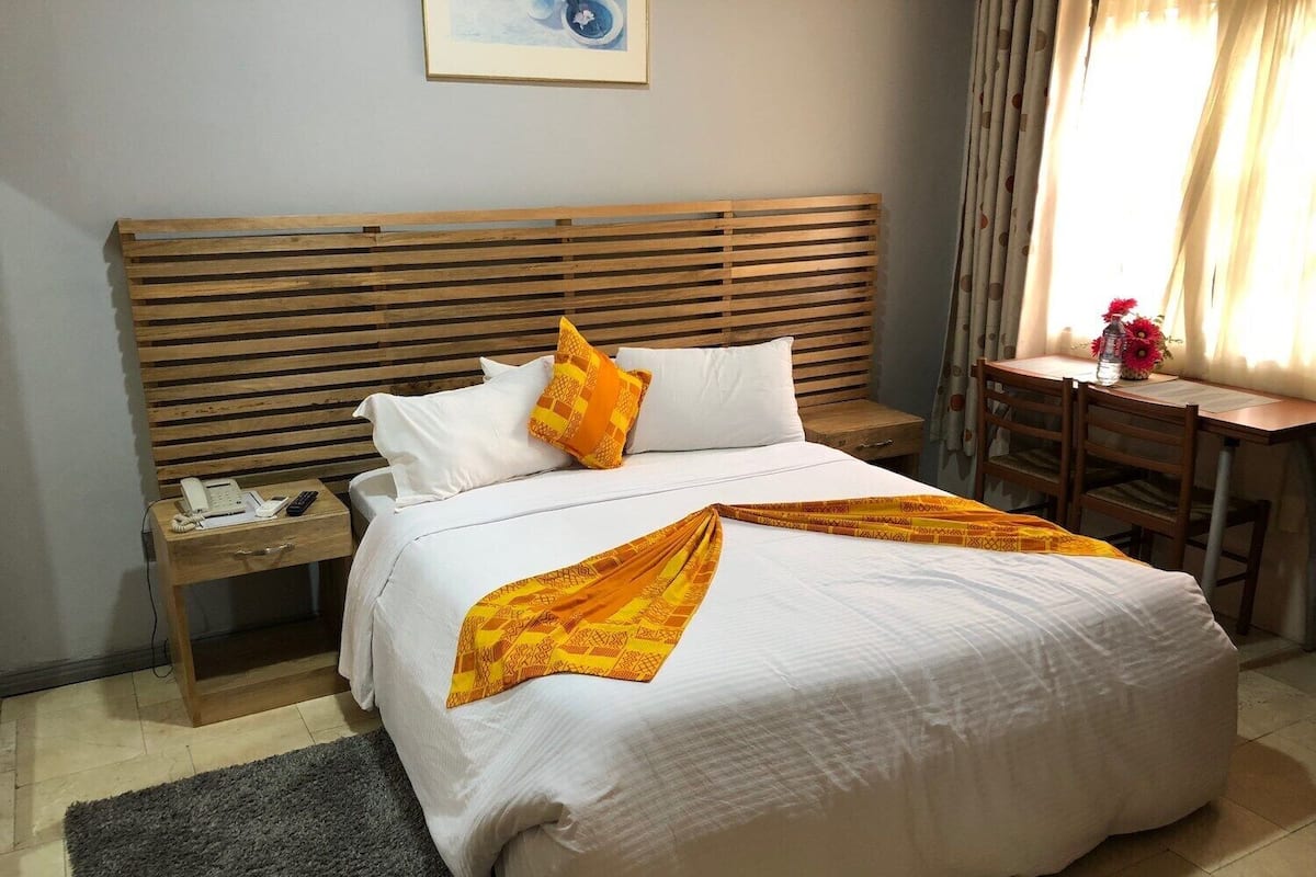 Standard Room | Free WiFi, bed sheets