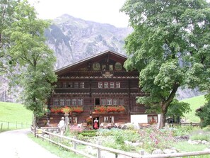 Exterior - Landgasthof Ruedihus (Kandersteg)