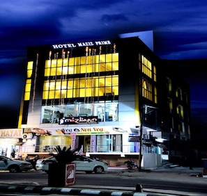 Front of property – evening/night