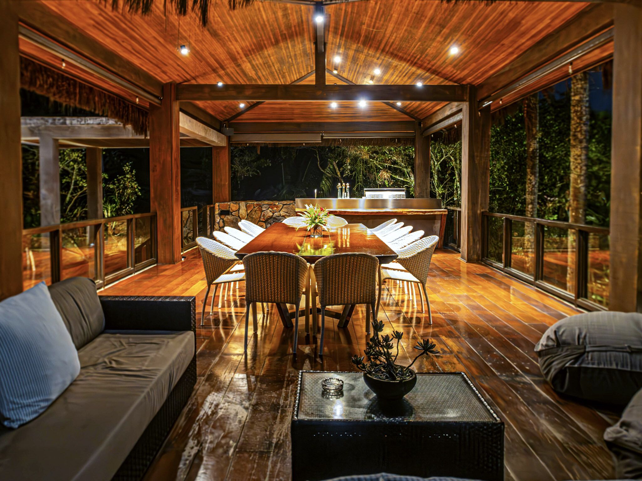 W01. 337 · Island of Japan by WhereInRio Luxury Rentals