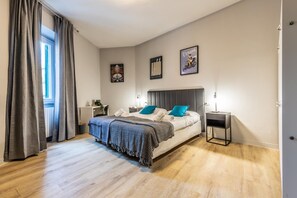 3 chambres, fer et planche à repasser, Wi-Fi, draps fournis