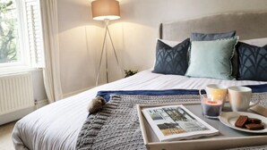 Nhà, 5 phòng ngủ | 5 phòng ngủ, bàn ủi/dụng cụ ủi quần áo 
