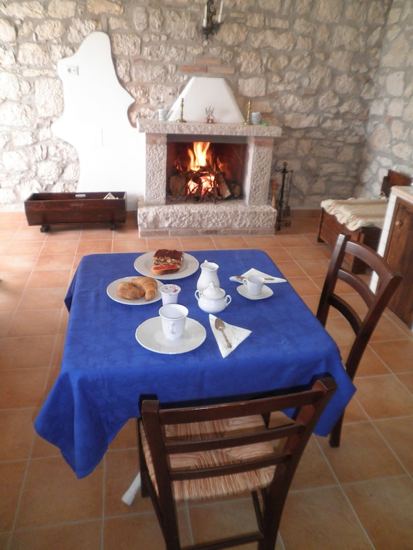 Tägliches inbegriffenes Frühstücksbuffet