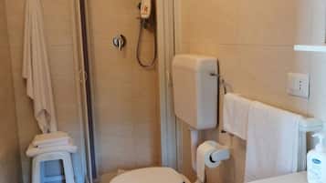 Chambre Double ou avec lits jumeaux | Salle de bain