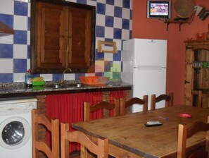 Frigorífic, microones, forn i torradora