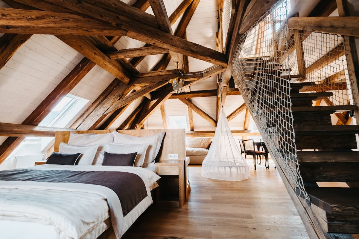 Family Studio Suite (Marie) | Premium bedding, in-room safe, individually furnished, desk