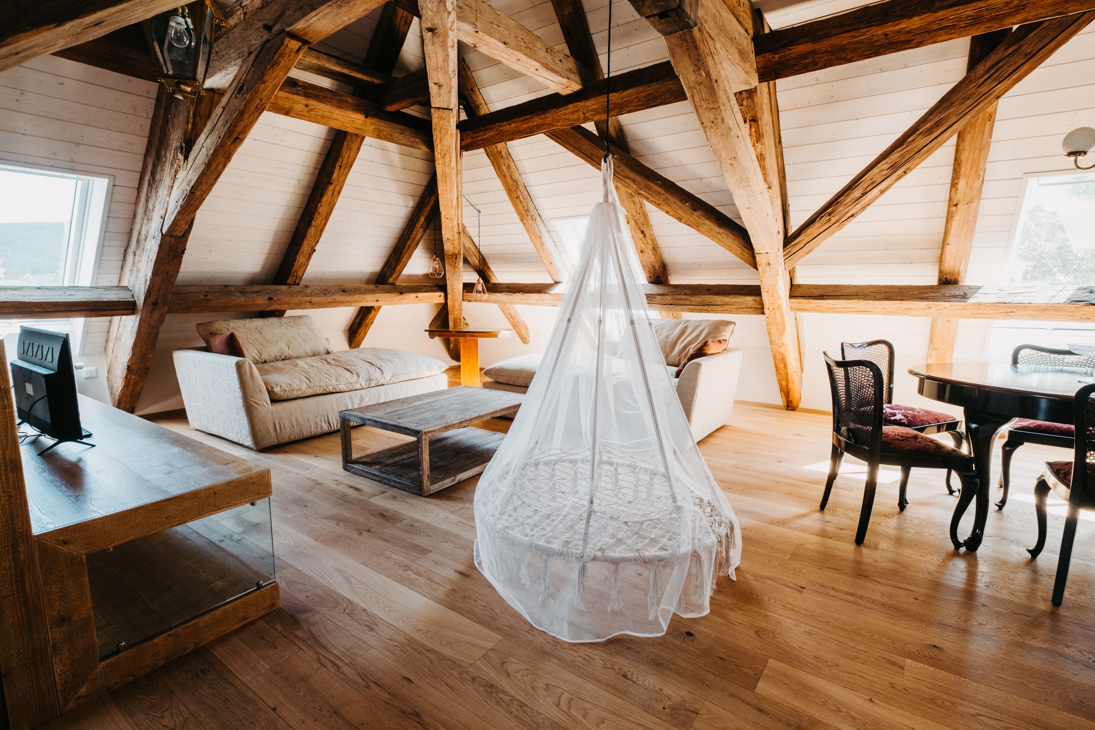 Family Studio Suite (Marie)