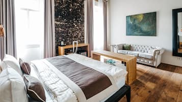 Deluxe Room (Antonin) | Premium bedding, in-room safe, individually furnished, desk