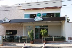 Exterior - Hotel Oliveiras (Trindade)