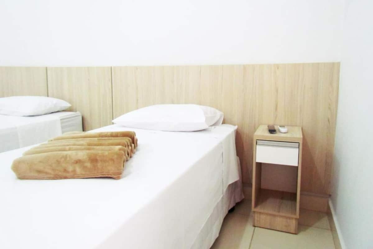Family Room | WiFi (free), bed sheets