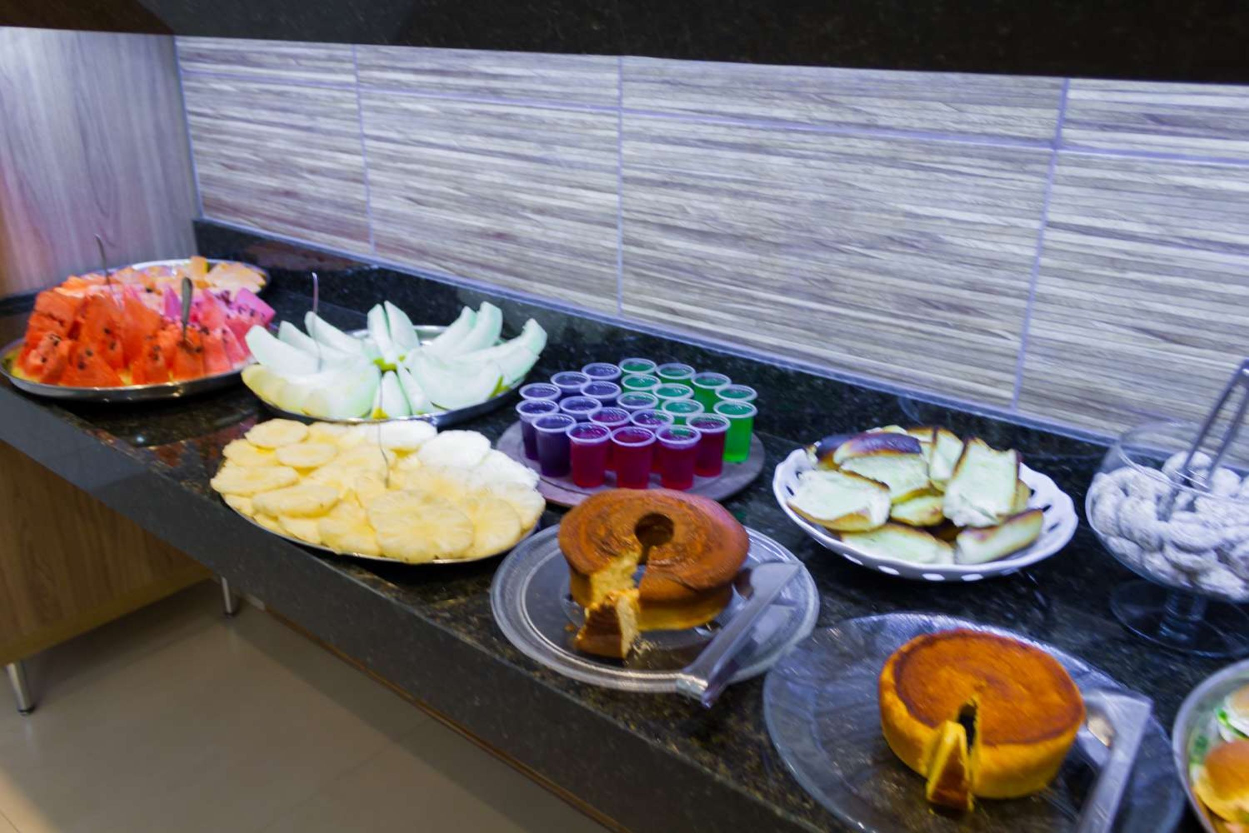 Frokostbuffé er inkludert hver dag