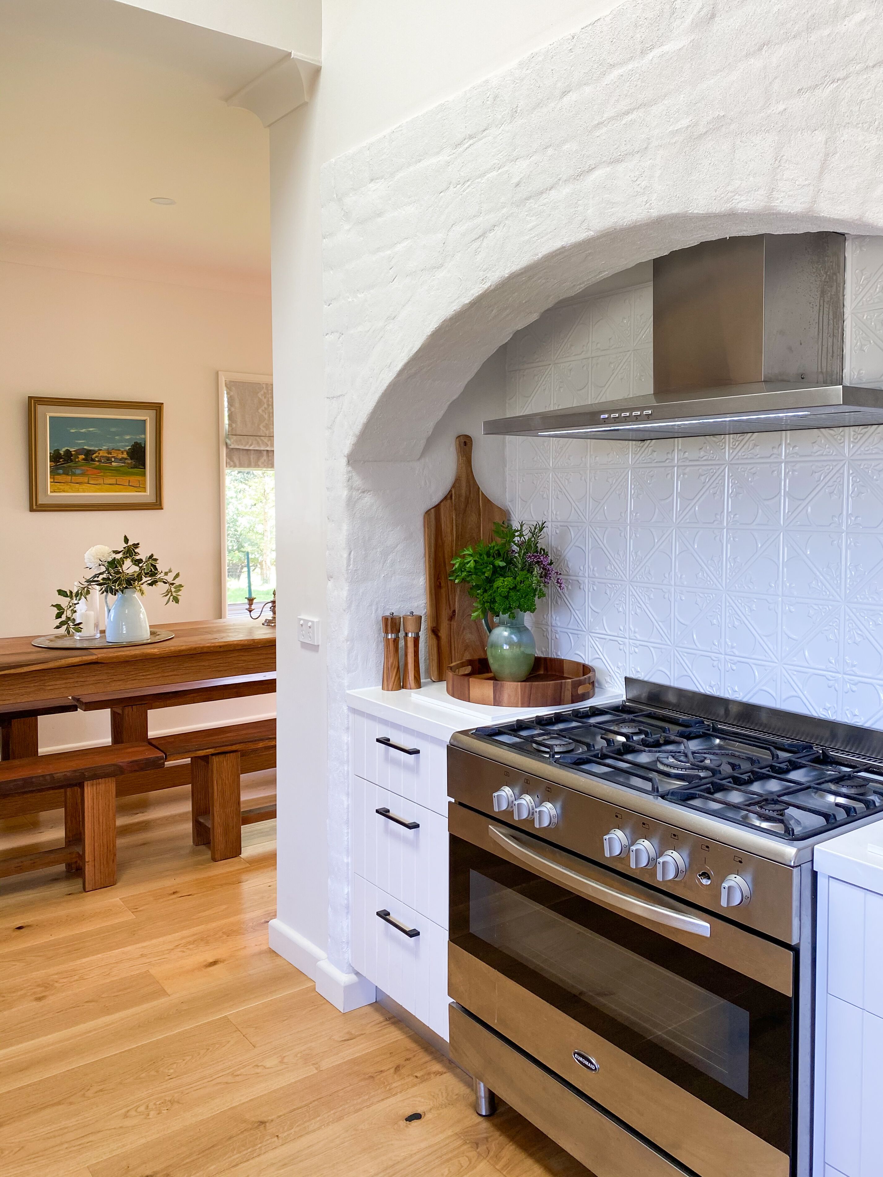 Hilton Homestead, Mandurama, set in a large country garden on a working farm.