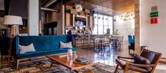 TRYP by Wyndham San Luis Potosi Hotel & Suites