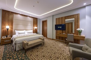 尊贵公寓, 2 间卧室 | 高档床上用品、客房内保险箱、遮光窗帘、熨斗/熨衣板