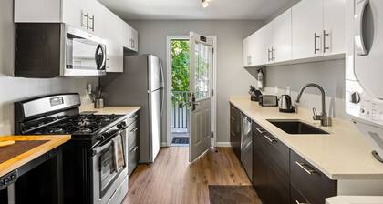 Brookwood Courtyard by BCA Furnished Apt