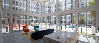 BCA家具公寓的壮观公寓