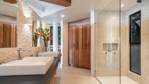 Tulemar Romantic Suite | Bathroom | Separate tub and shower, deep soaking tub, rainfall showerhead