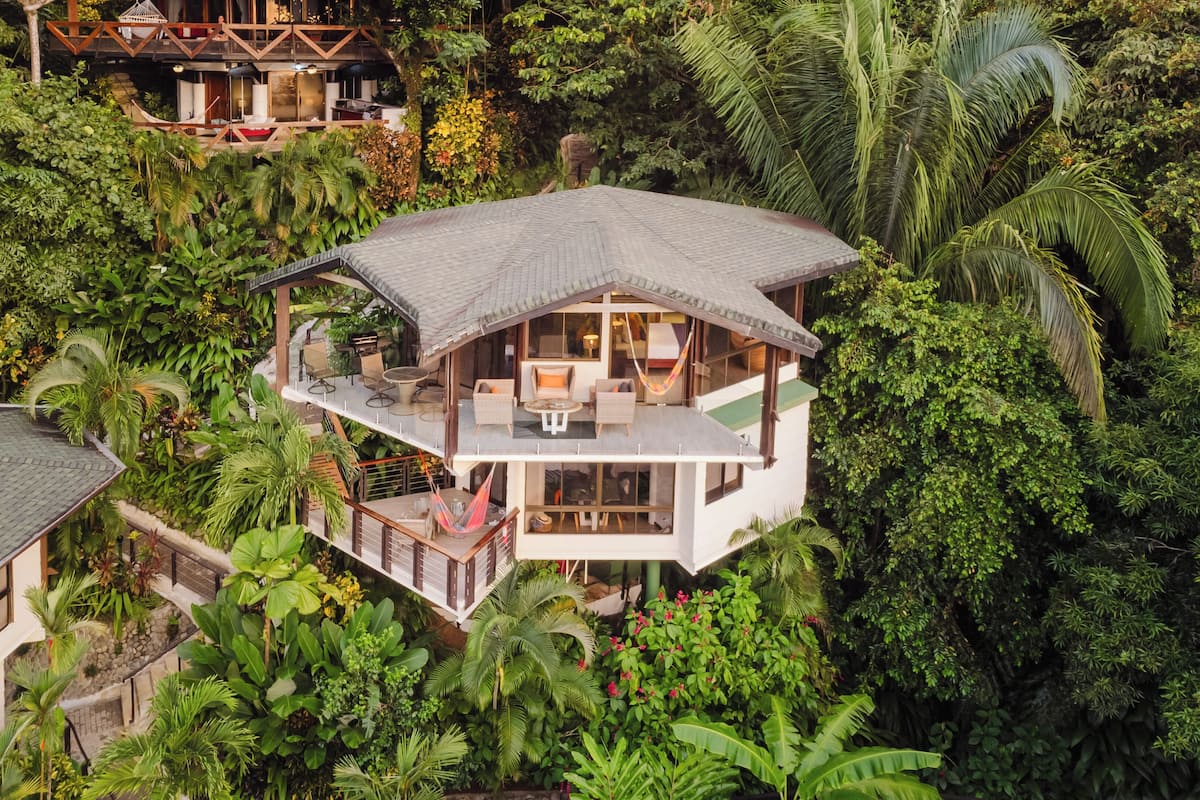 Premium Room, Kitchen, Ocean View | Premium bedding, pillowtop beds, in-room safe, individually decorated