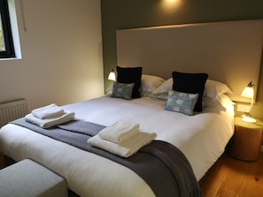 3 bedrooms - A yorkshire dale that sleeps 6 guests in 3 bedrooms (Richmond)