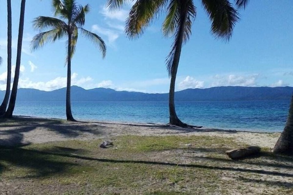 Beach nearby, white sand