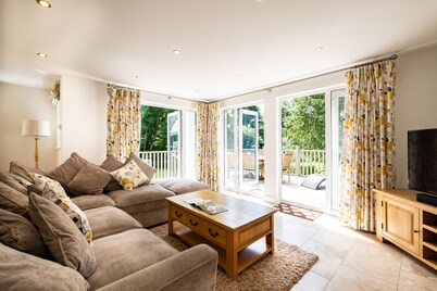 Trewhiddle Villa 27 -  a trewhiddle that sleeps 6 guests  in 3 bedrooms