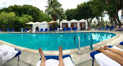 Vietä kiitospäivää autiomaassa paratiisissa .. Palm Springs Tennis Club Resort