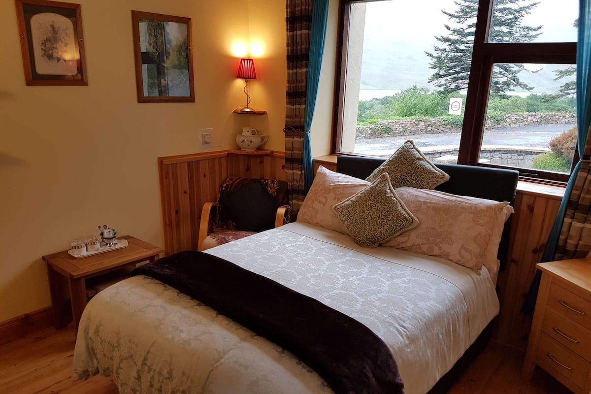 Single Room, Mountain View (Ground Floor) | WiFi (free), bed sheets