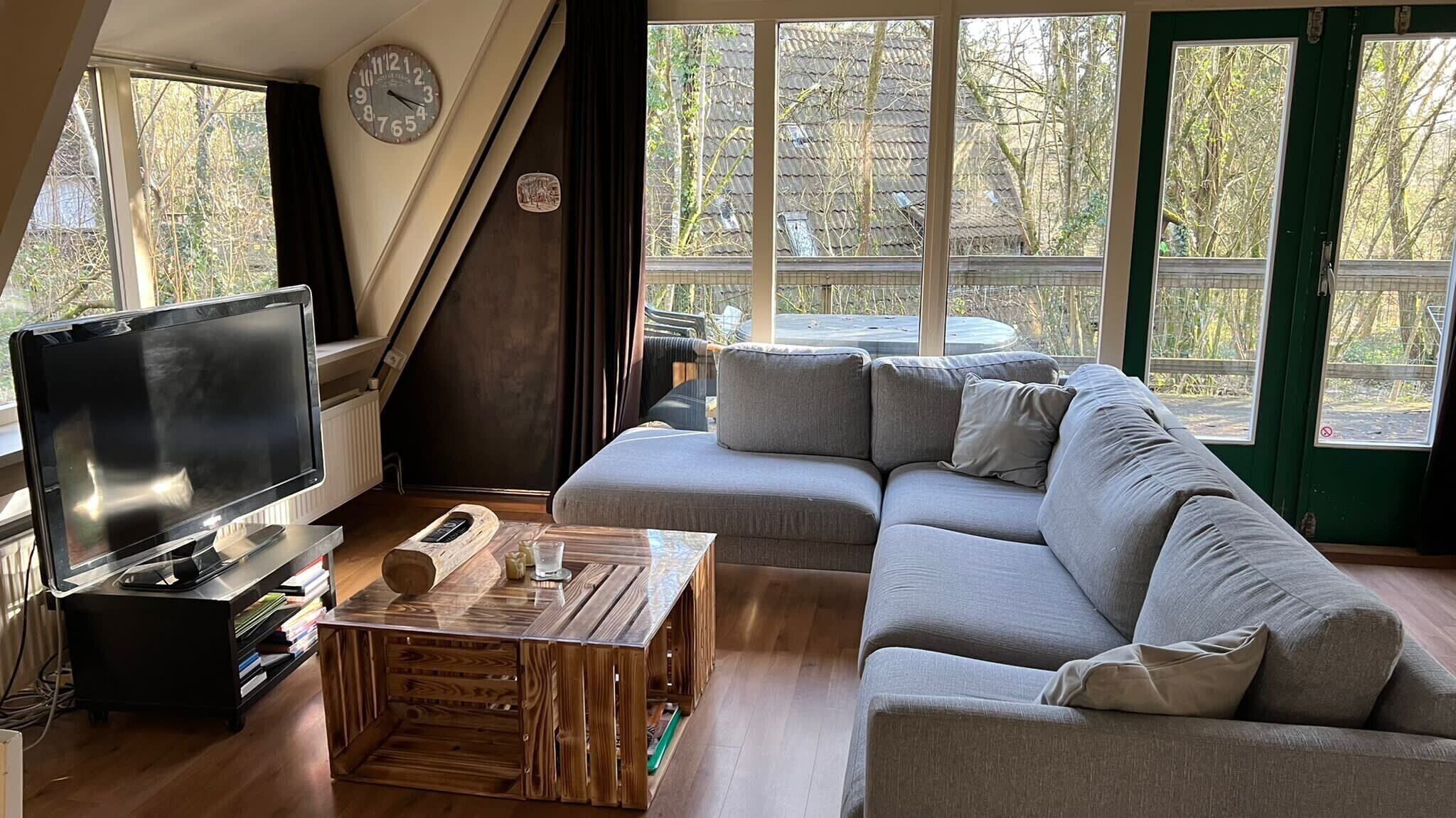 Chalet in durbuy in the middle of the forest