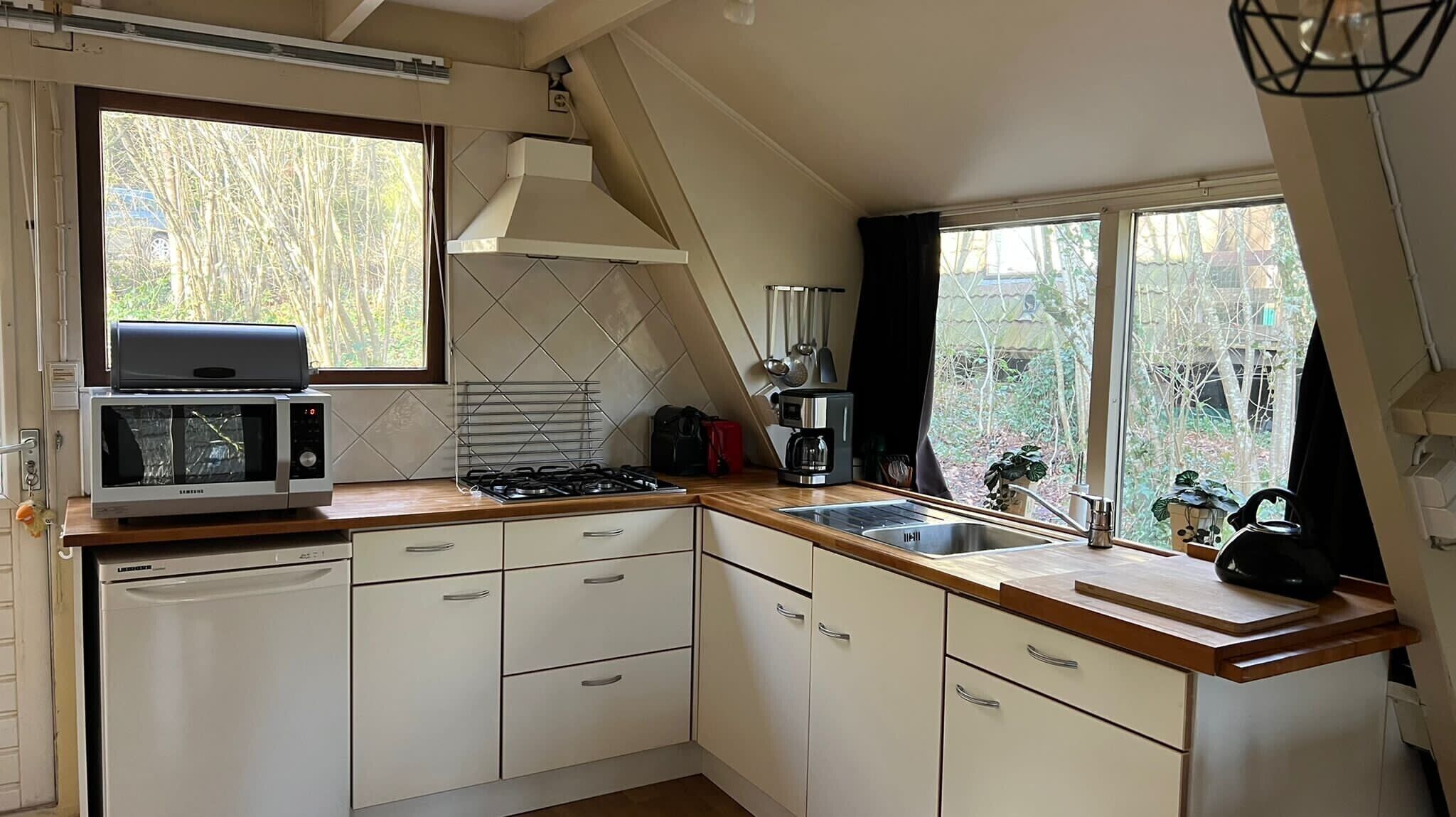 Chalet in durbuy in the middle of the forest