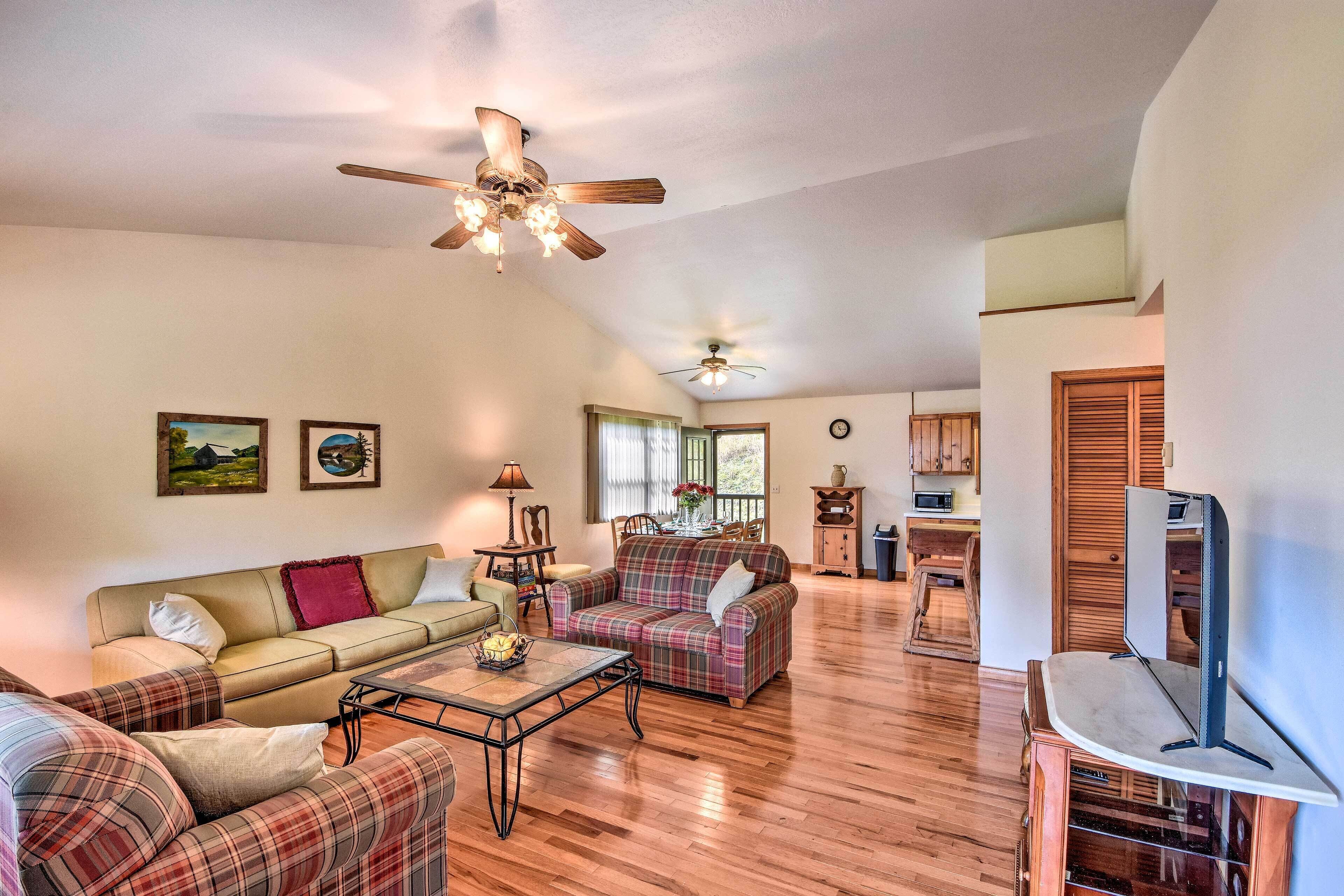 Topton Cottage 9 Mi to Nantahala Natl Forest!