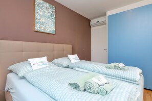 2 bedrooms, iron/ironing board, free WiFi