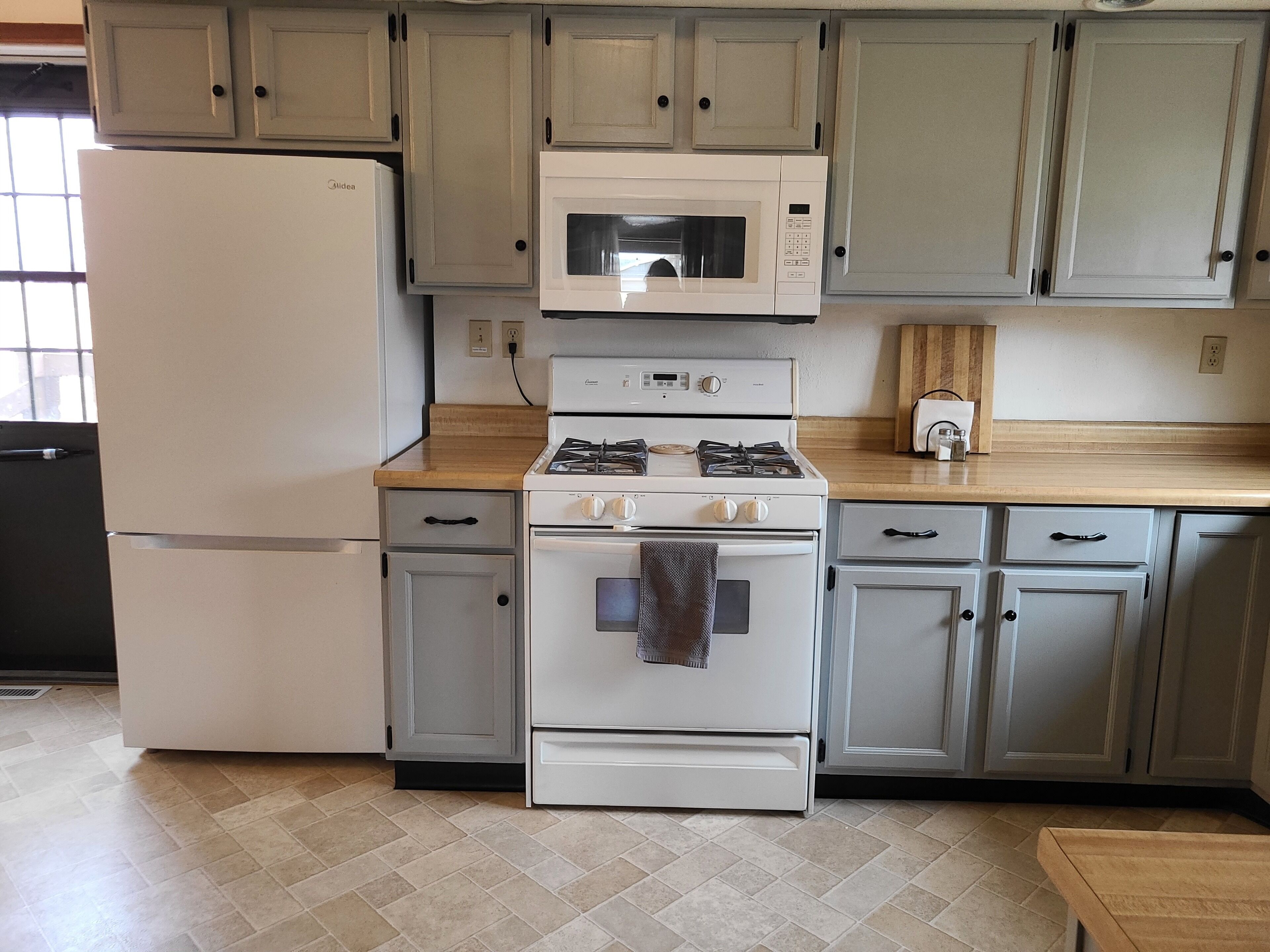 Centrally located in the NE Iowa Driftless Area!