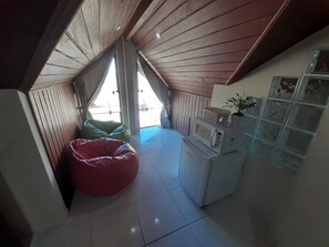 Suite Luxo | Desk, soundproofing, free WiFi, bed sheets - Residencial las dunas (Florianópolis)