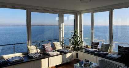 Villa flottante de 2 chambres avec cheminée et climatisation