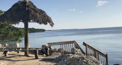 BRAND NEW! KEYS BEACH RETREAT! CAPTIVATING WATERVIEW VILLA! WIFI! FREE GOLF CART