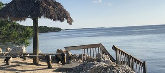 BRAND NEW! KEYS BEACH RETREAT! CAPTIVATING WATERVIEW VILLA! WIFI! FREE GOLF CART